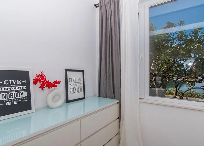 Διαμέρισμα Sunset 3 Τρογκίρ